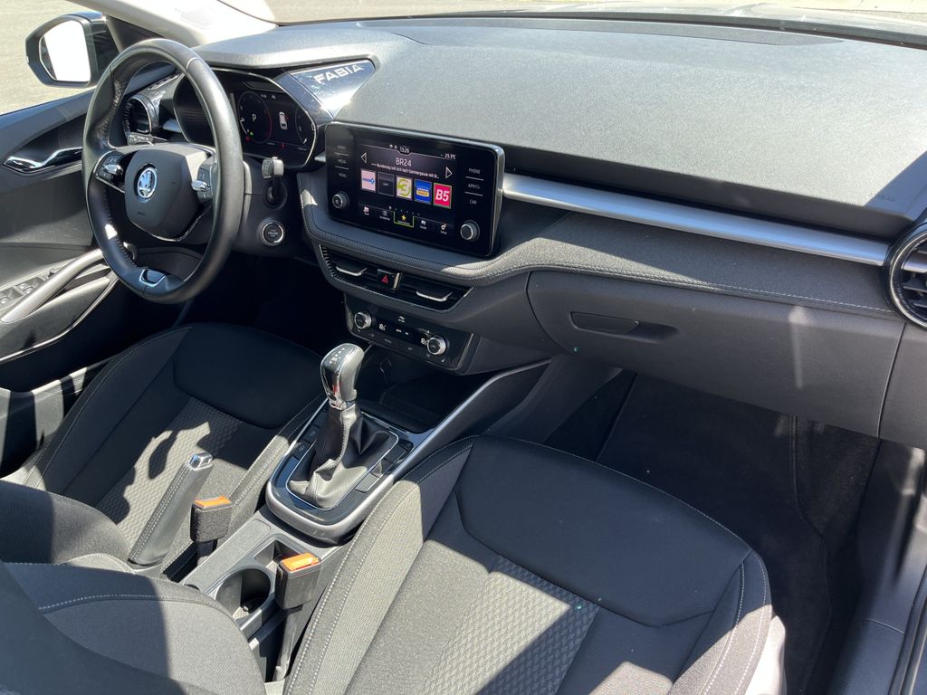 Skoda Fabia 1.0 TSI DSG Style 14