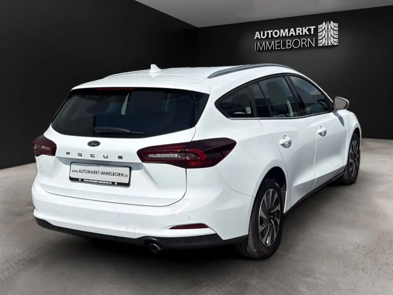 Ford Focus Titanium NaviGroß*LED*PDC*SHZ*Tempo*1Hand 7