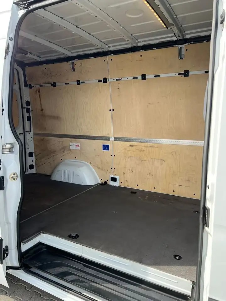 Mercedes-Benz Sprinter 315 HOCH+LANG KLIMA TEMPOMAT KAMERA AHK 10
