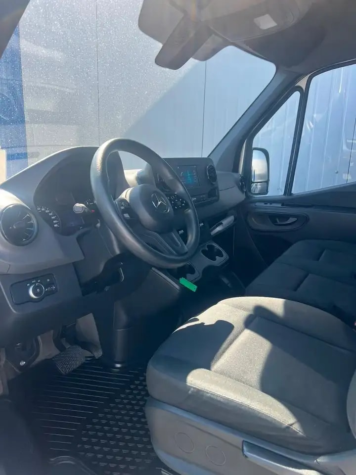 Mercedes-Benz Sprinter 215 9G-TR HOCH+LANG KLIMA 3-SITZ KAMERA 12