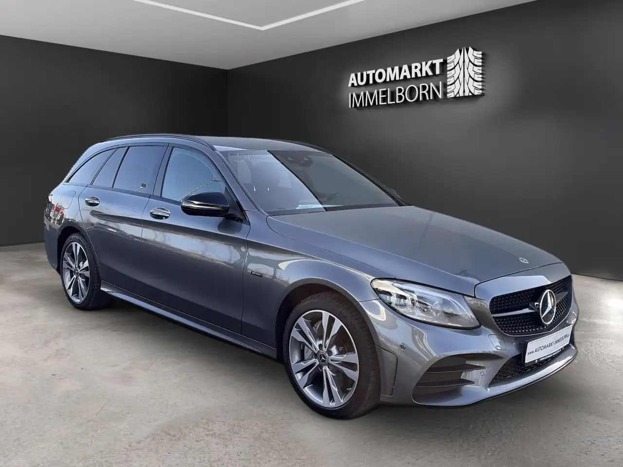 Mercedes-Benz C 300 T e AMG NightEdit Distro*Kamera*AHK*SOH96%
