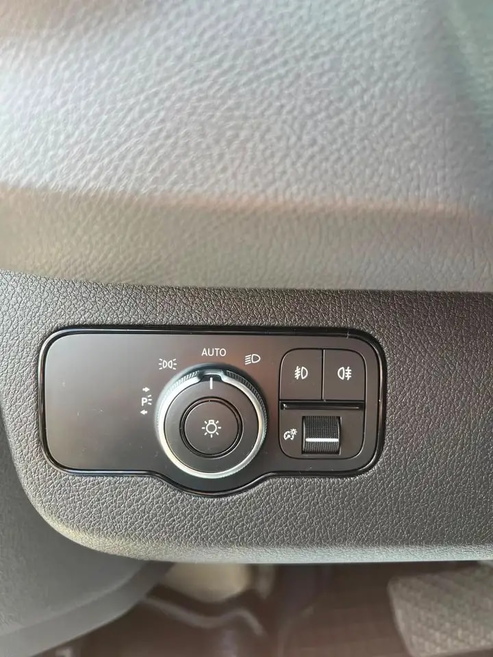 Mercedes-Benz Sprinter 314 AUTOMATIK NAVI TOTWINKEL KAMERA LED 20