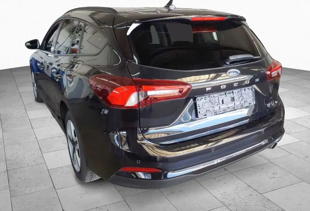 Ford Focus CoolConnect LED*LM*Navi*Winterpaket*1Hand 3
