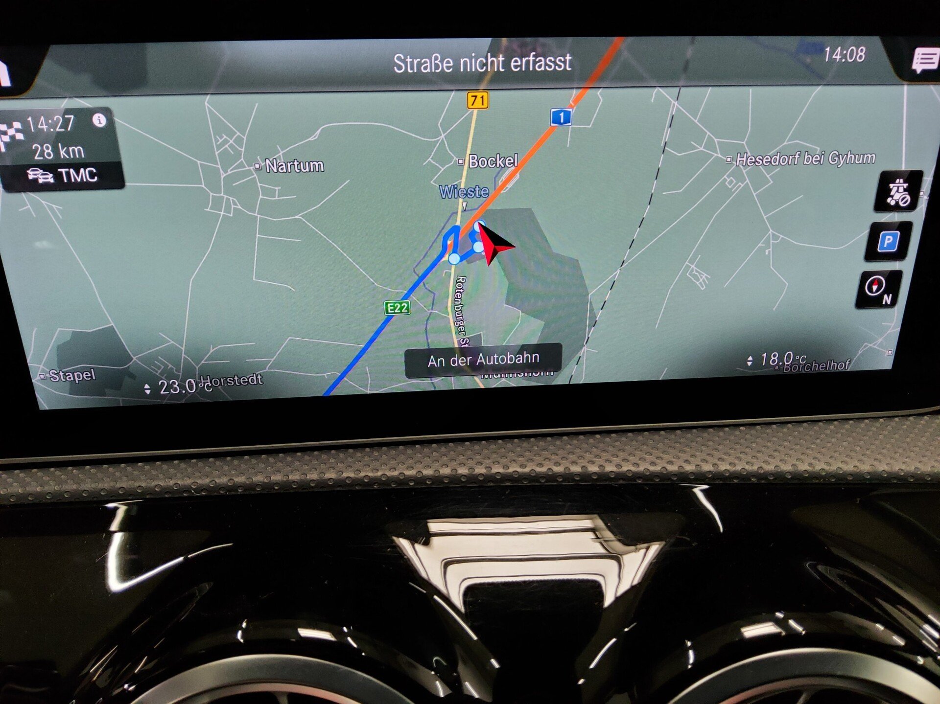 Mercedes-Benz A 220 d AMG-Line Navi LED MBUX RFK AHK 7