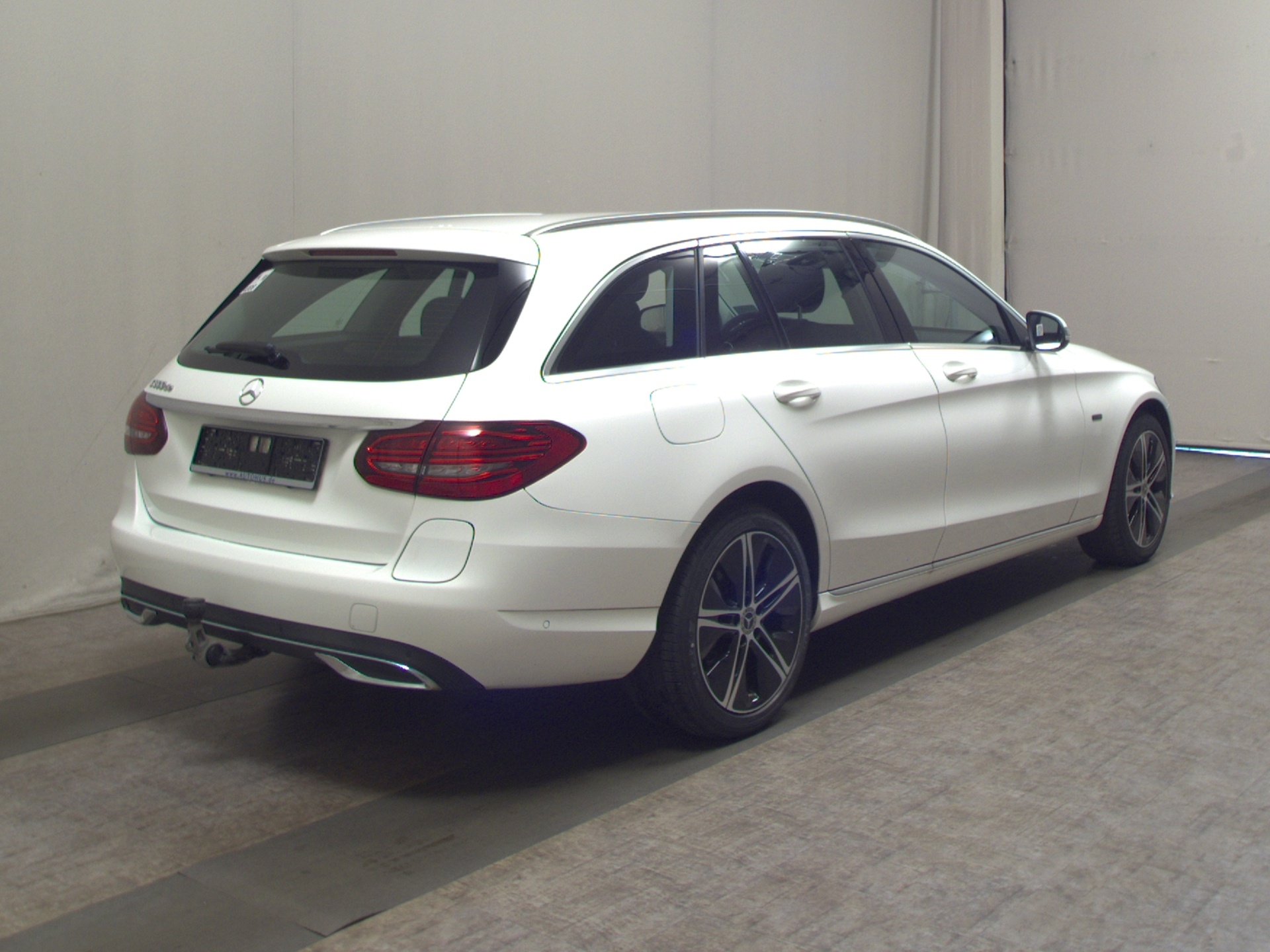 Mercedes-Benz C 300 T de Avantgarde Navi LED AHK RFK Distr.+ 4