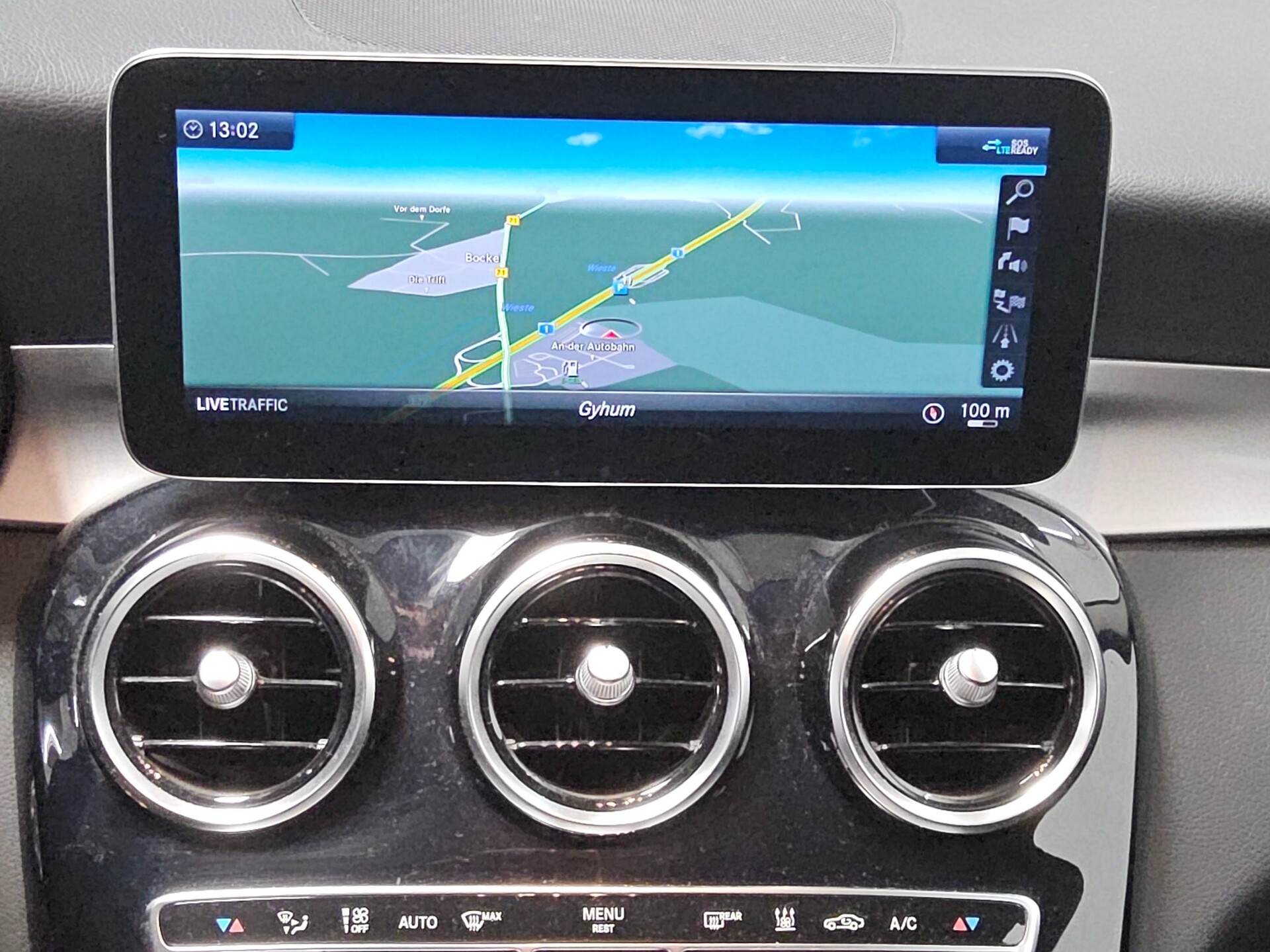 Mercedes-Benz C 300 T de Avantgarde Navi LED AHK RFK Distr.+ 7