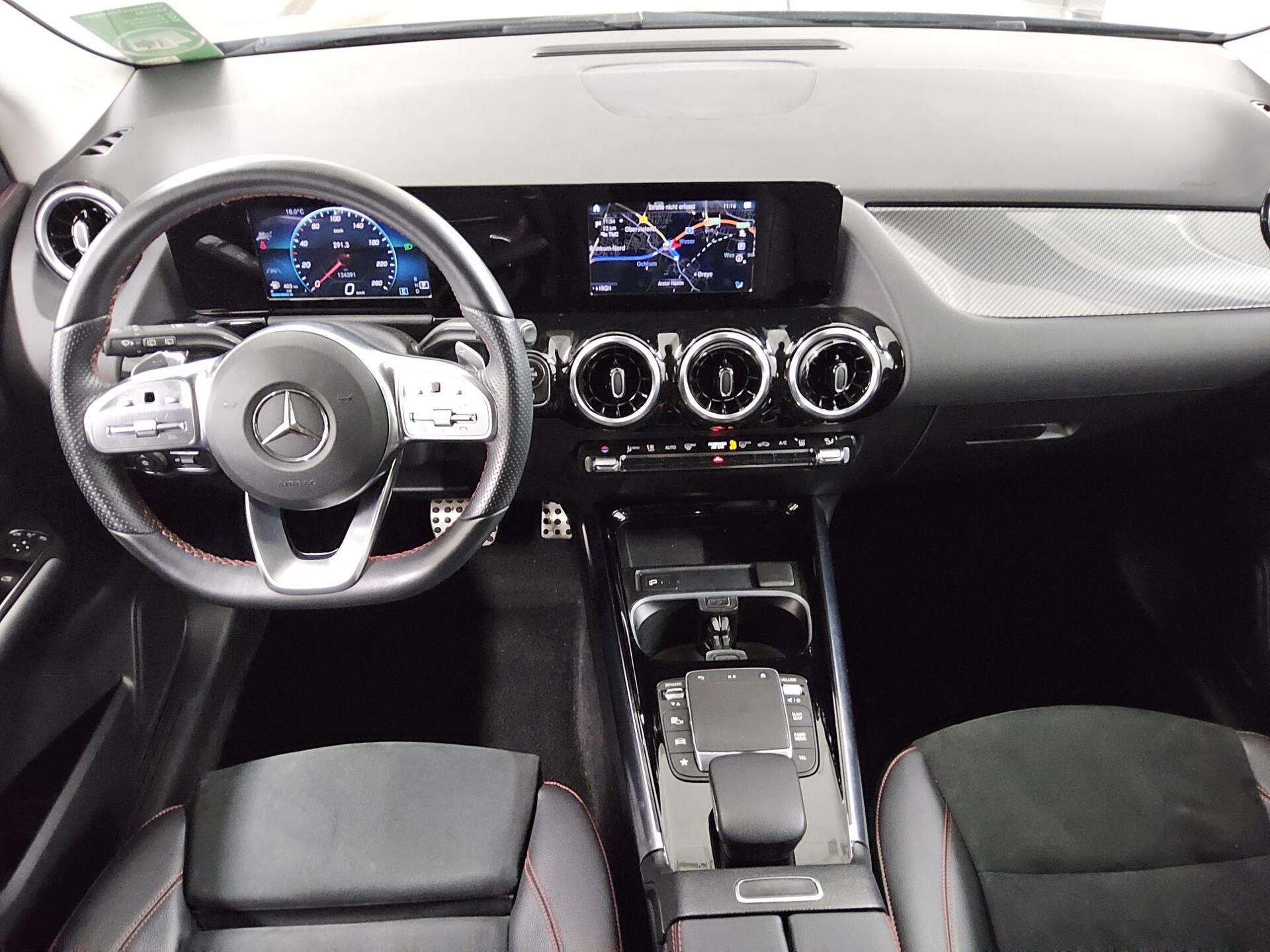 Mercedes-Benz GLA 200 d 4M AMG-Line Navi LED StHzg Distronic+ 5