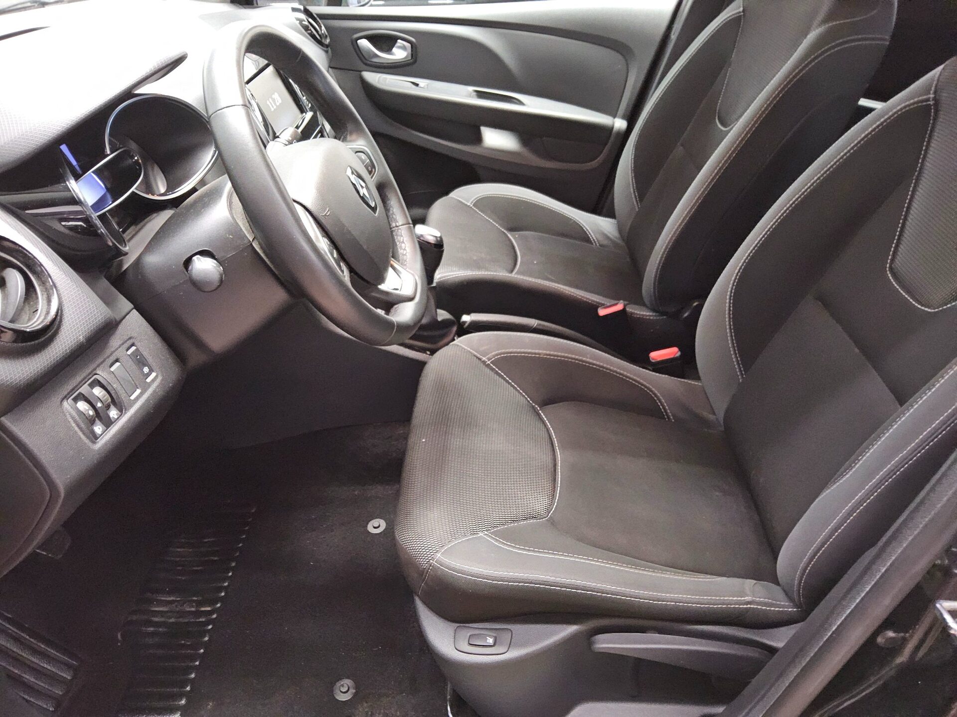 Renault Clio Grandtour 0.9 TCe 8
