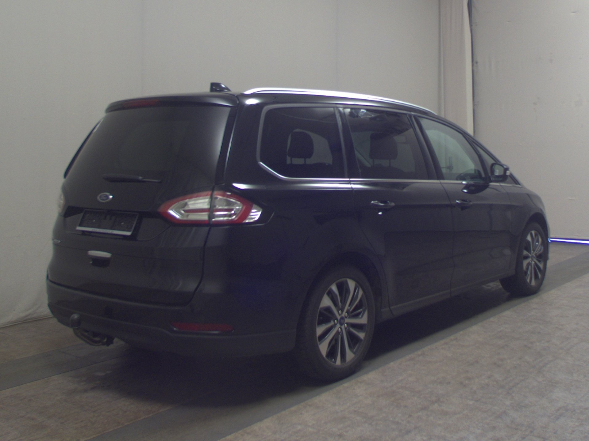 Ford Galaxy 2.0 EB Titanium 7-Sitzer LED Navi RfK PDC 4