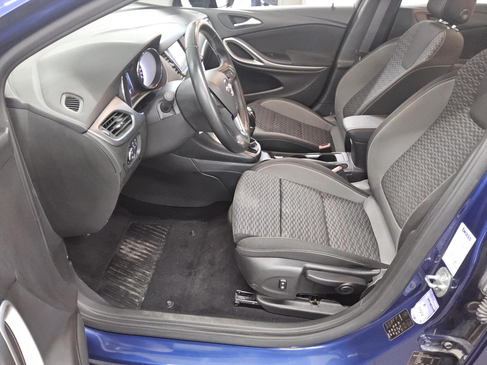 Opel Astra ST 1.2 Turbo Edition Navi PDC Bluetooth 8
