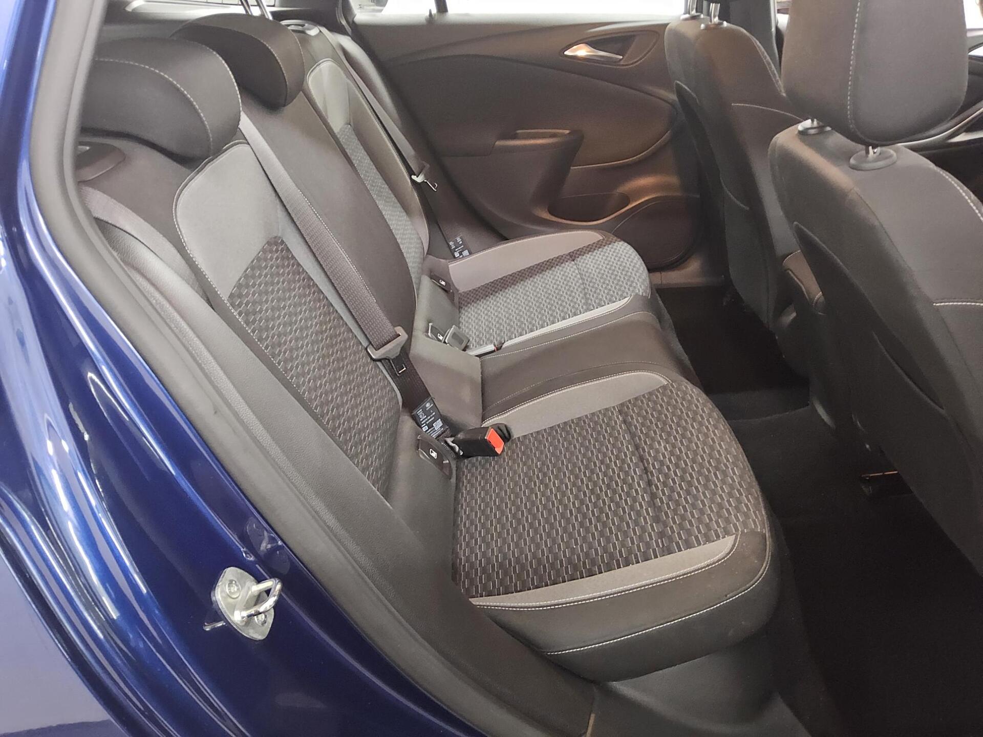 Opel Astra ST 1.2 Turbo Edition Navi PDC Bluetooth 13