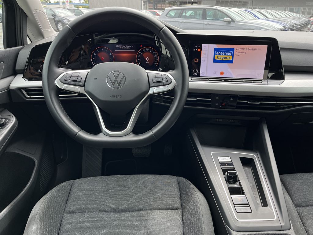 Volkswagen Golf Variant 1.5 TSI DSG Life 13