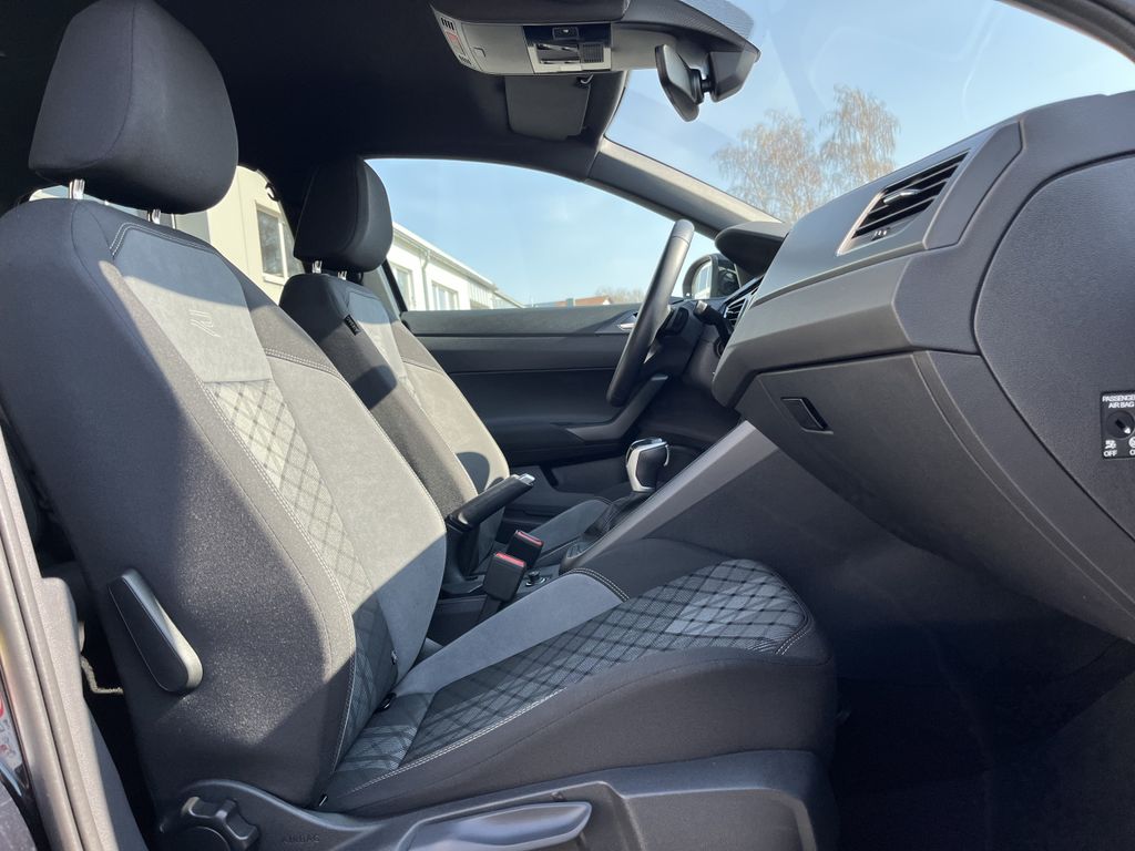 Volkswagen Taigo 1.5 TSI DSG R-Line 13