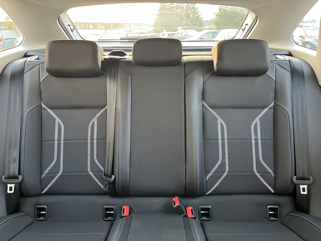Volkswagen Taigo 1.5 TSI DSG Style 18