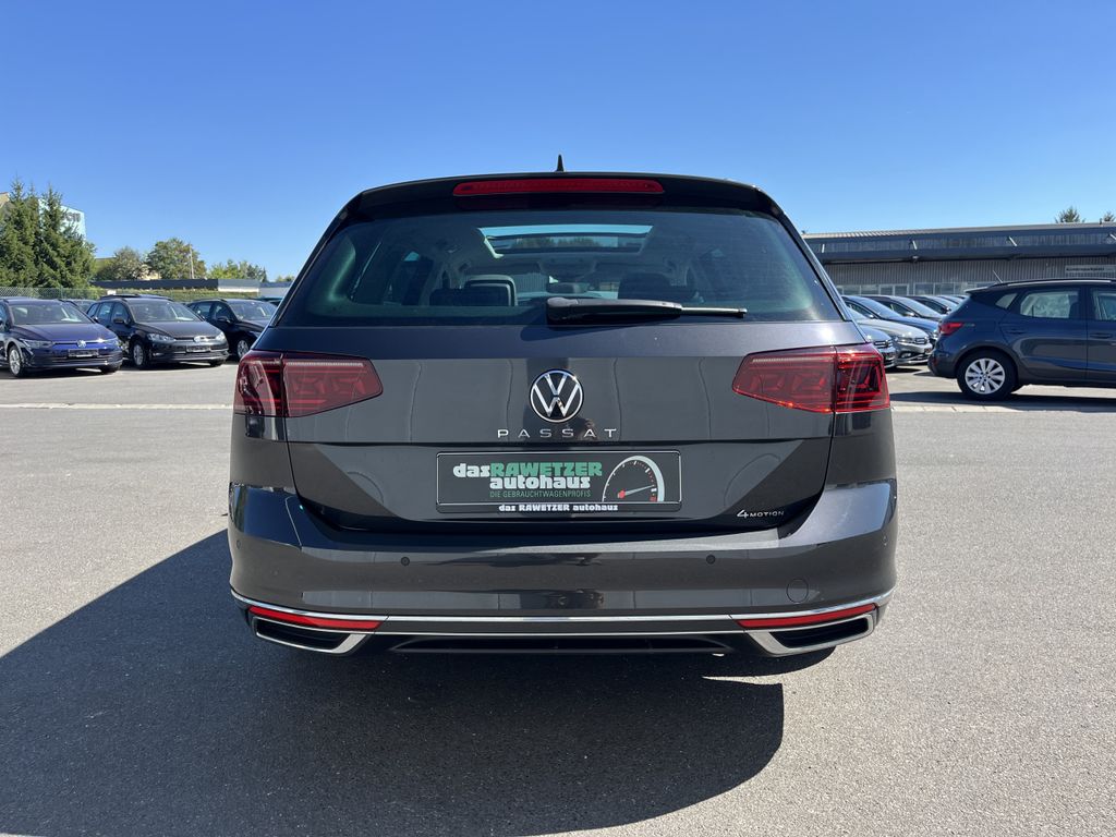 Volkswagen Passat Variant 2.0 TDI DSG 4Mo Elegance 1,99% Fi 9
