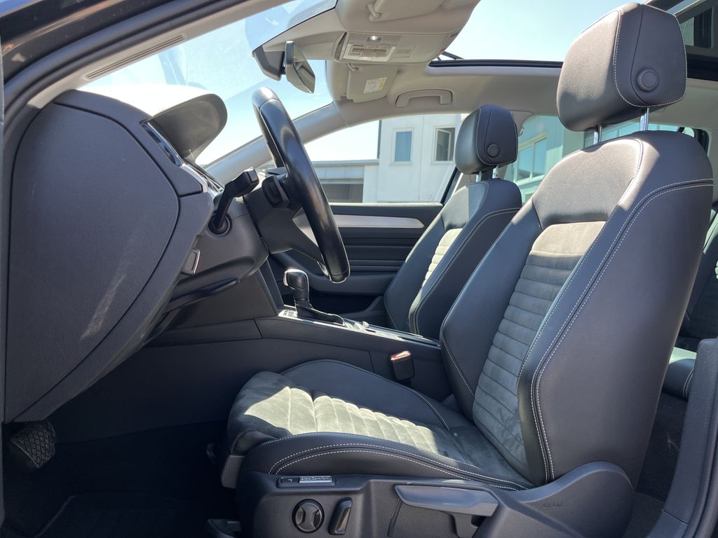 Volkswagen Passat Variant 2.0 TDI DSG 4Mo Elegance 1,99% Fi 13