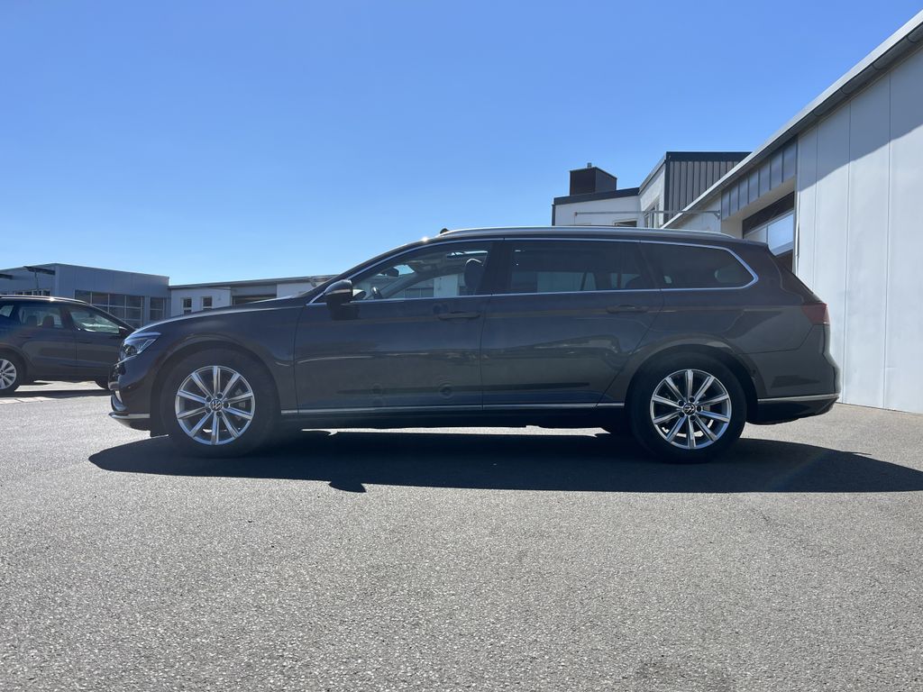 Volkswagen Passat Variant 2.0 TDI DSG 4Mo Elegance 1,99% Fi 2