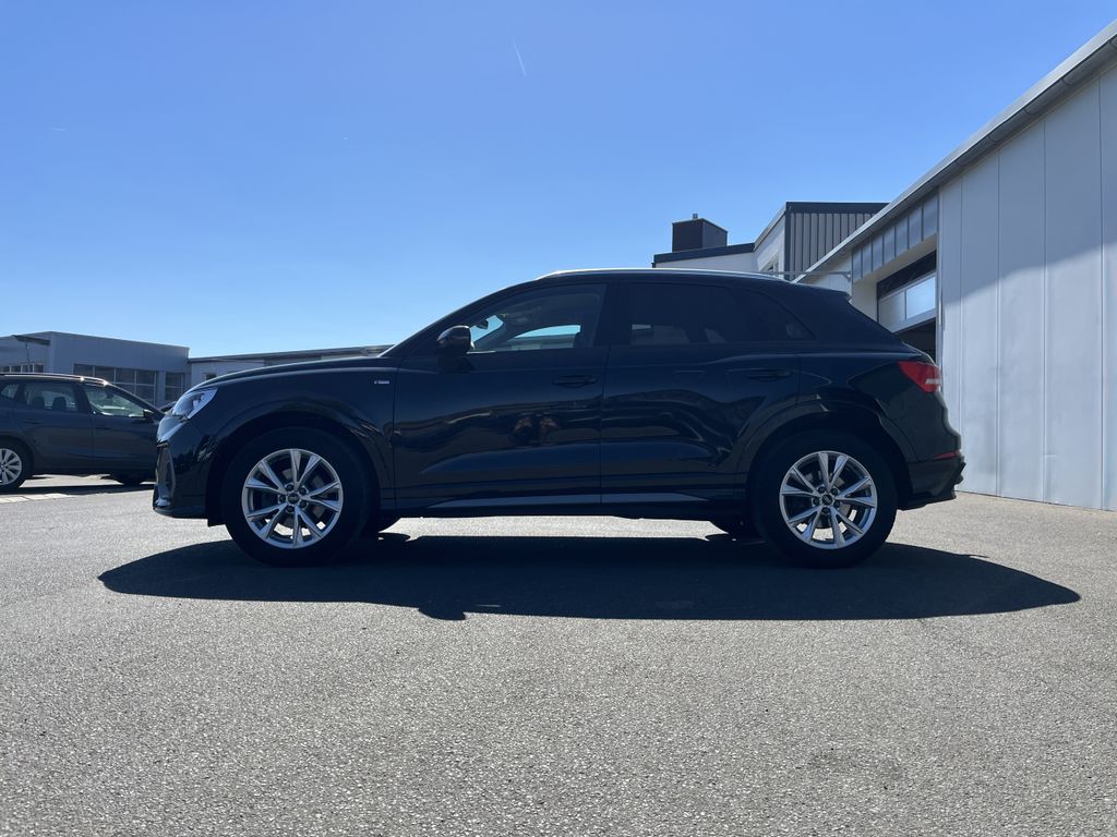 Audi Q3 35 2.0 TDI S line 2