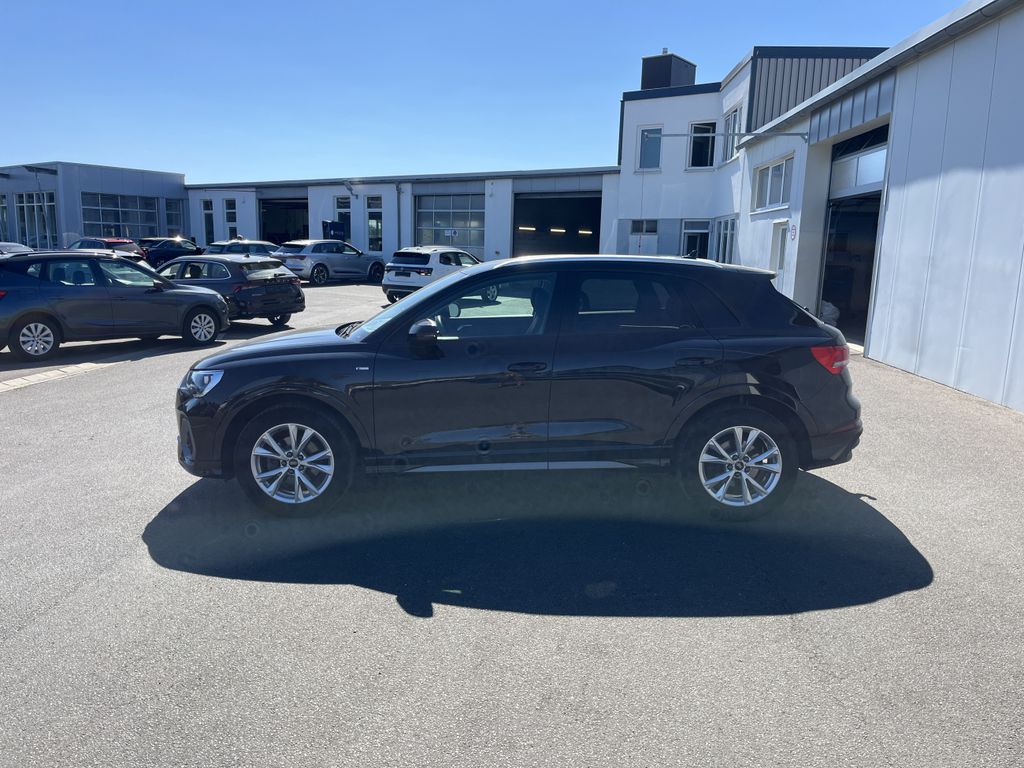 Audi Q3 35 2.0 TDI S line 3