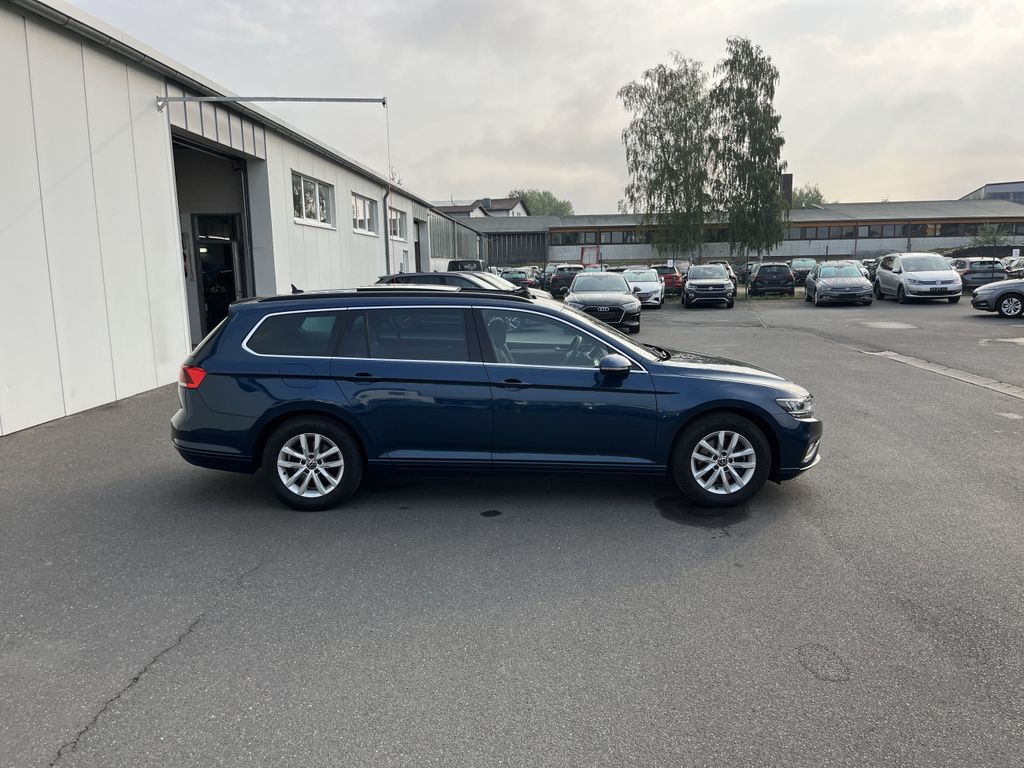 Volkswagen Passat Variant 2.0 TDI DSG Business 6