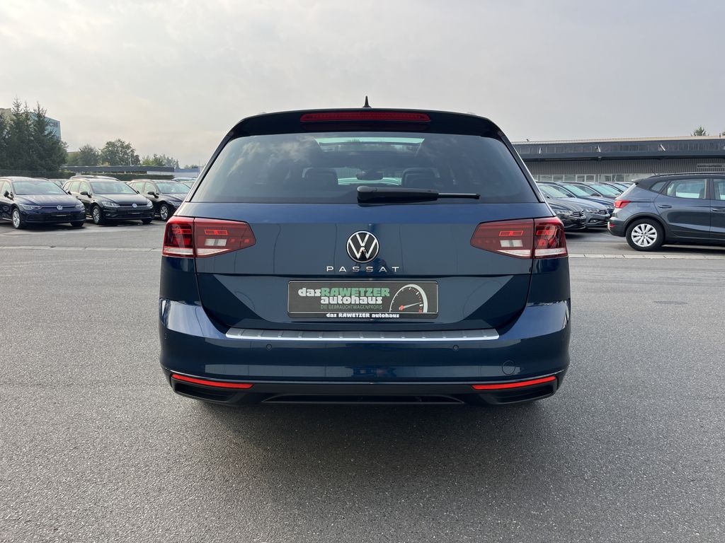 Volkswagen Passat Variant 2.0 TDI DSG Business 9