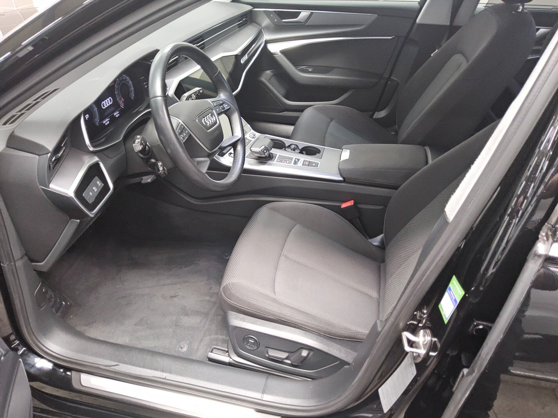 Audi A6 Avant 50 TDI Qu. Navi LED vc Sound RFK 9