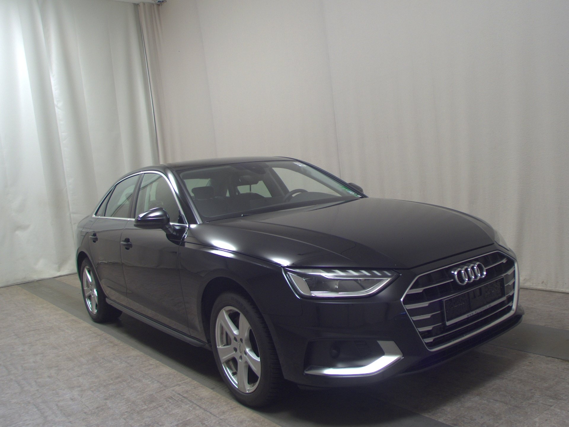 Audi A4 40 TFSI advanced Navi vc LED RfK ACC Sports. 3