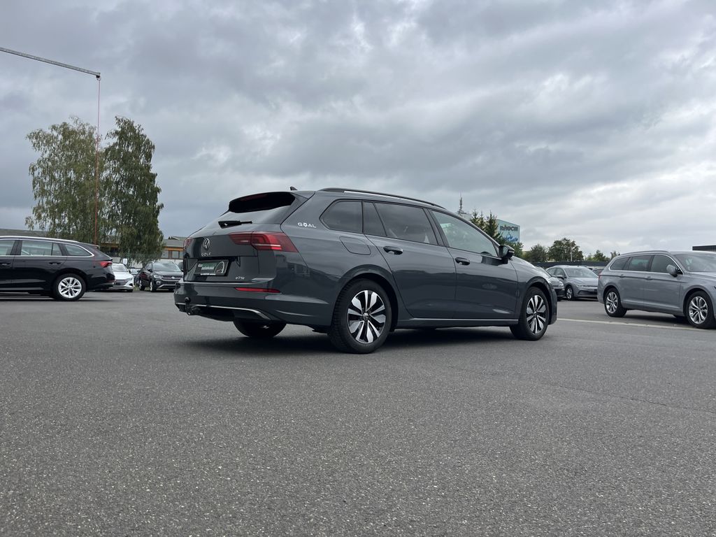 Volkswagen Golf Variant 1.5 TSI DSG Life GOAL 7
