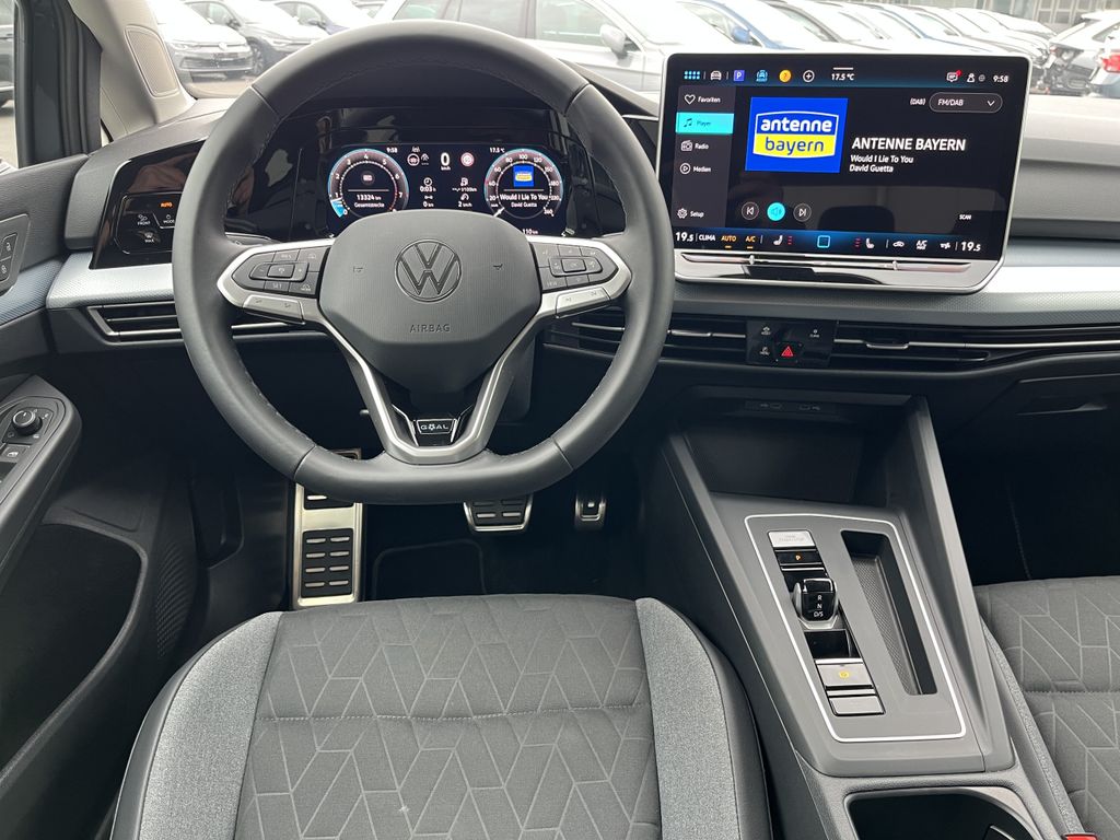 Volkswagen Golf Variant 1.5 TSI DSG Life GOAL 16