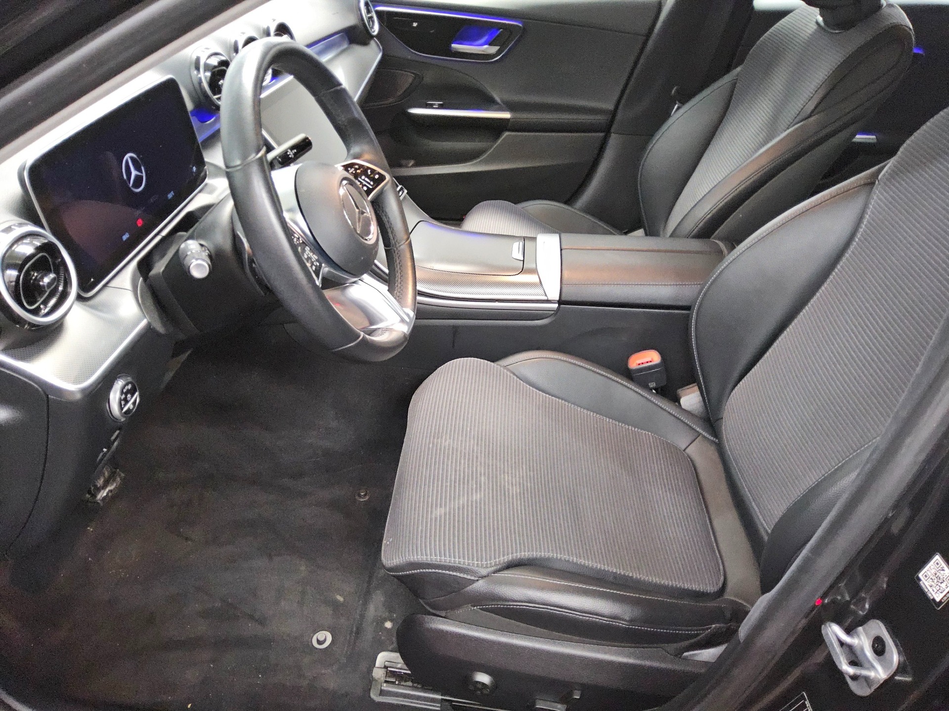 Mercedes-Benz C 300 T e Avantgarde T-Leder Navi LED AHK RfK 9