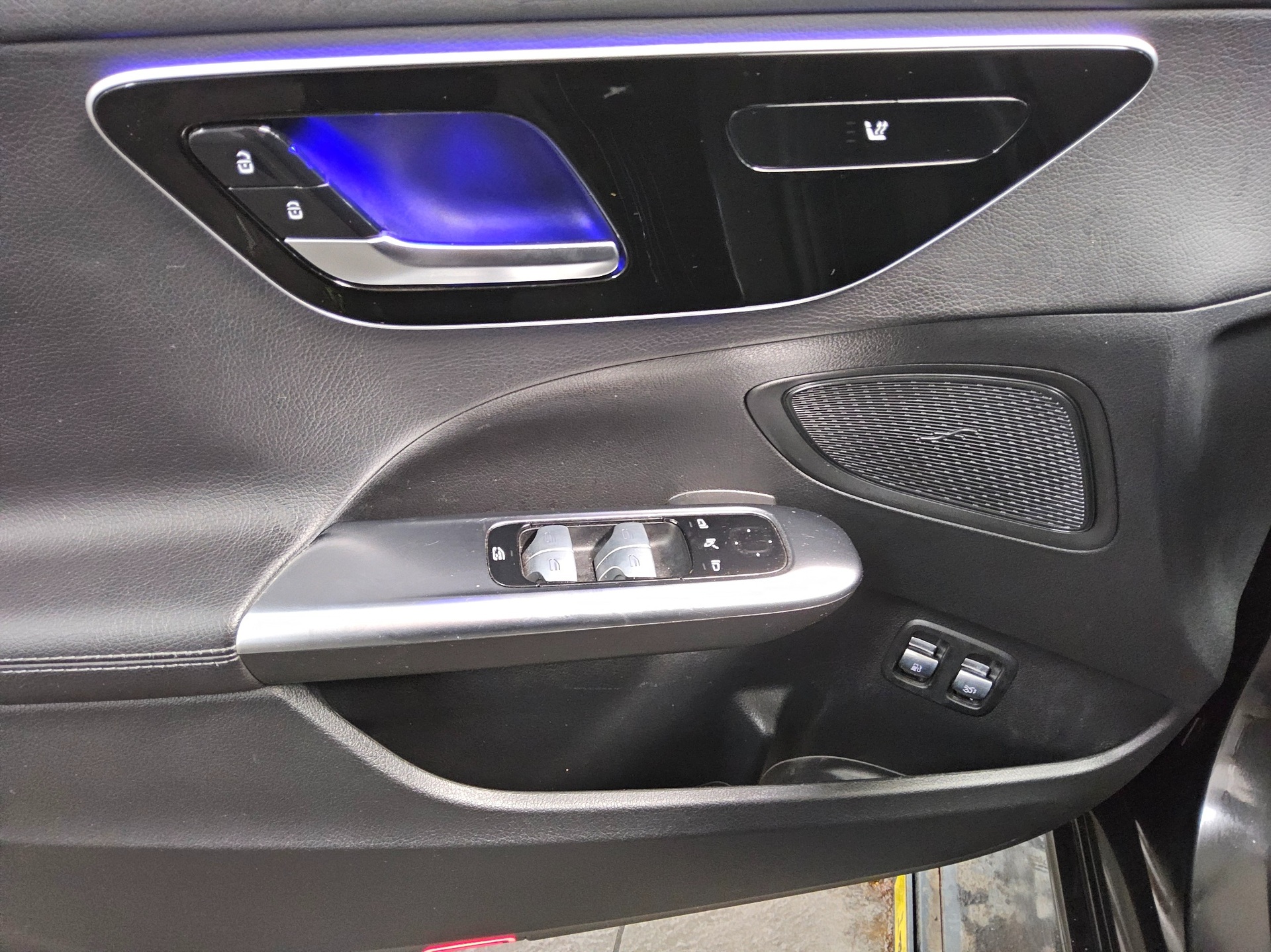 Mercedes-Benz C 300 T e Avantgarde T-Leder Navi LED AHK RfK 10