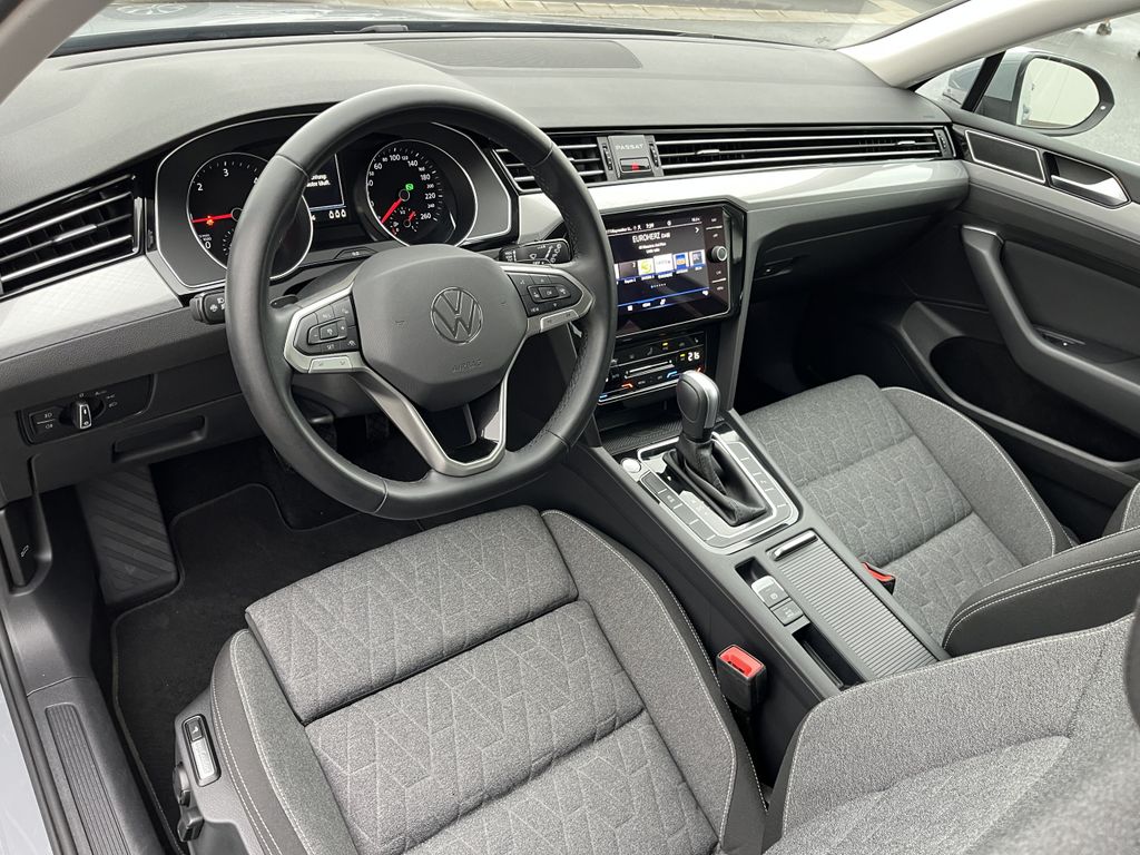 Volkswagen Passat Variant 2.0 TDI DSG Business 12