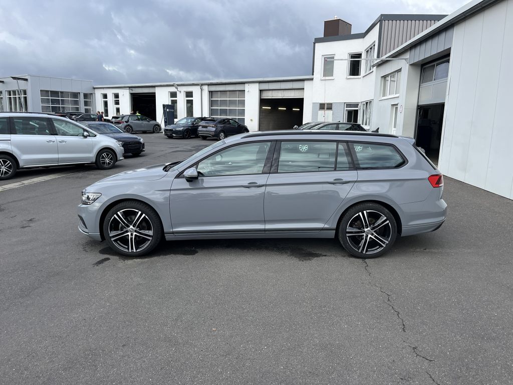 Volkswagen Passat Variant 1.5 TSI DSG R-Line Optik 1,99% Fi 3