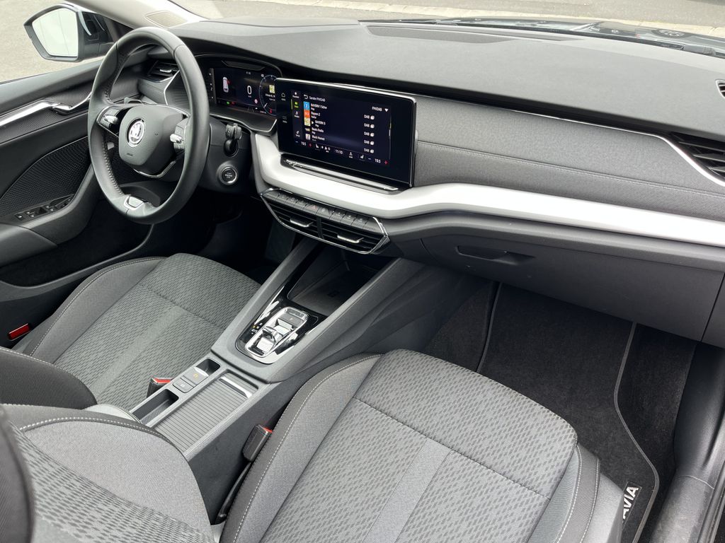 Skoda Octavia Combi 2.0 TDI DSG Style 14
