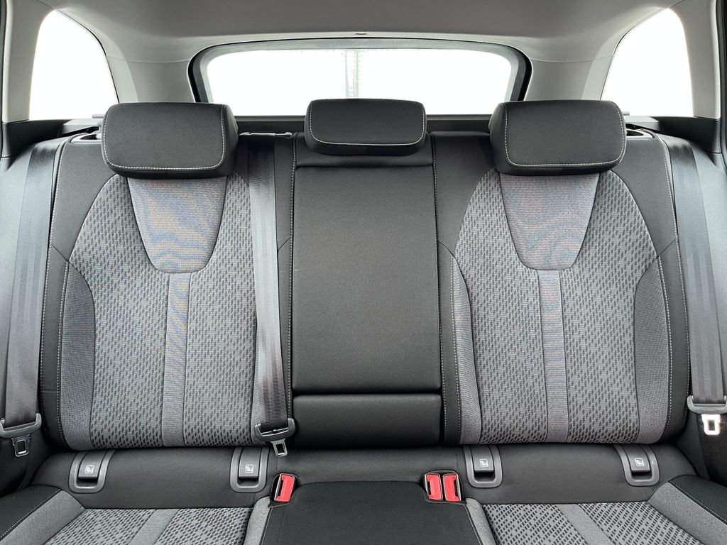 Skoda Octavia Combi 2.0 TDI DSG Style 18