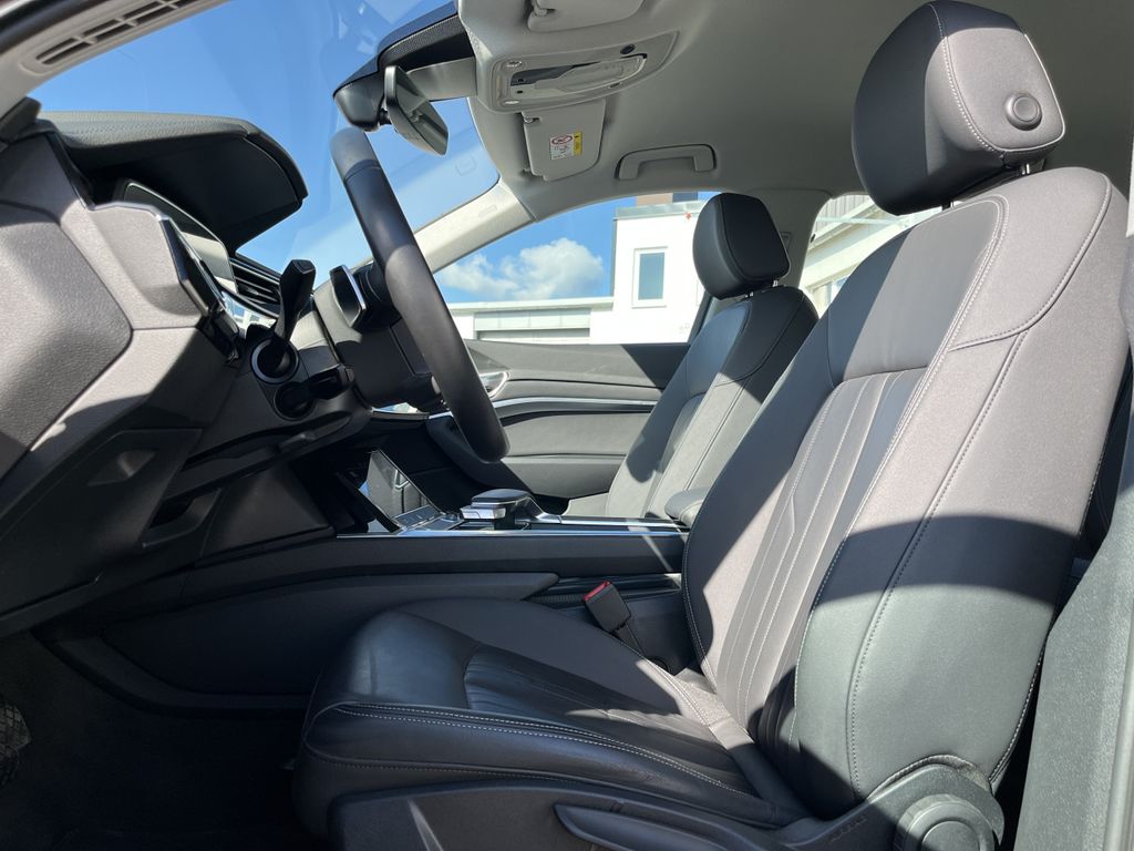 Audi e-tron 50 advanced 11