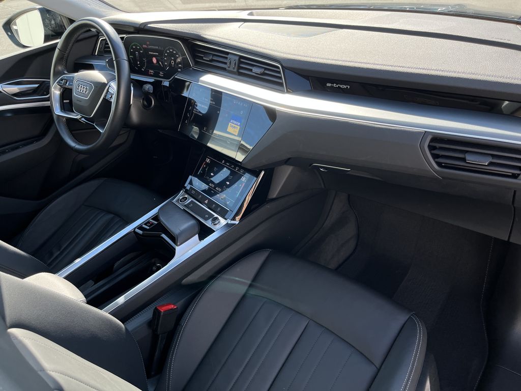 Audi e-tron 50 advanced 12