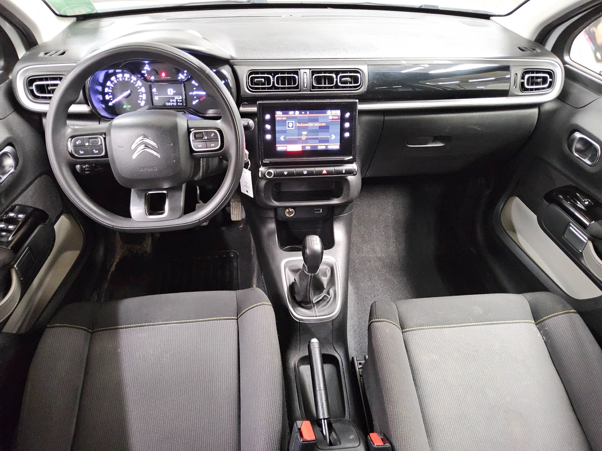 Citroën C3 1.2 PureTech Shine SHZ PDC LED Bluetooth DAB 5