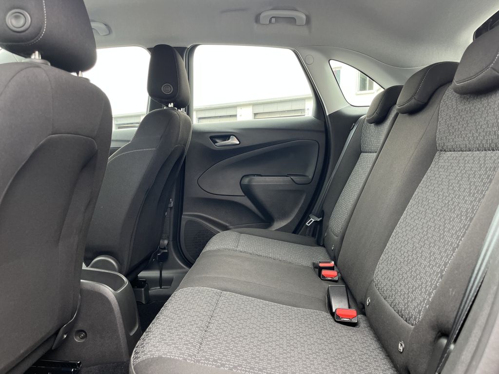 Opel Другие Crossland 1.2 Edition 17