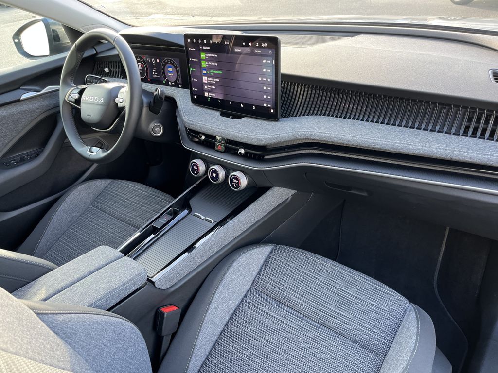 Skoda Superb Combi 2.0 TSI DSG Selection 14