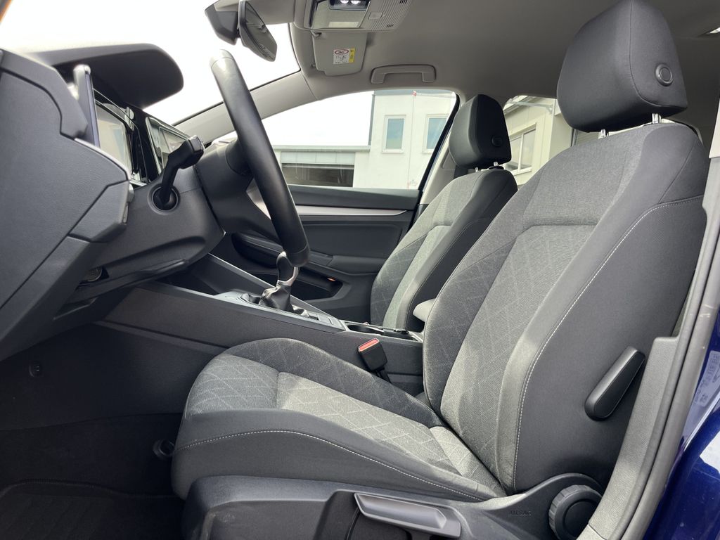 Volkswagen Golf 1.5 TSI Life 13