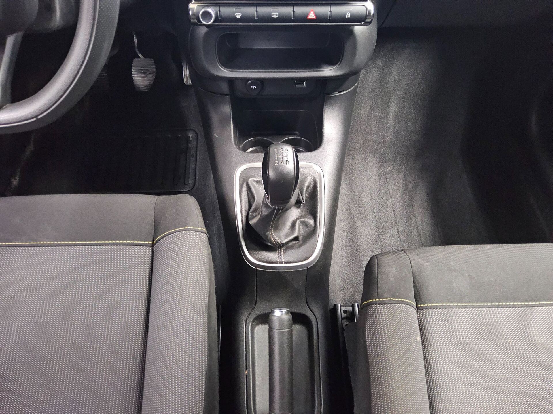 Citroën C3 1.2 PureTech Shine Shz LED BT DAB 6
