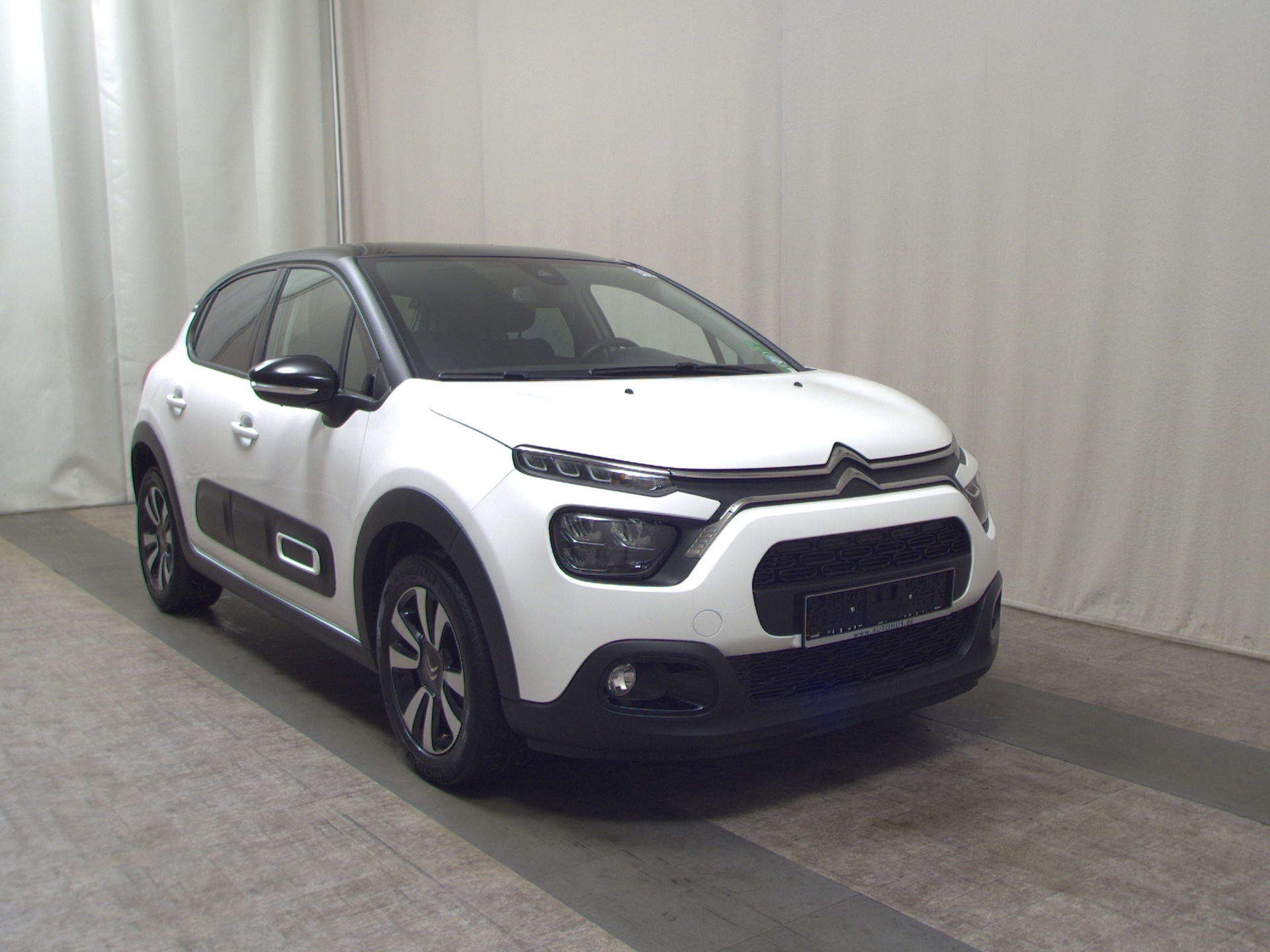 Citroën C3 1.2 PureTech Shine Shz LED BT DAB 3