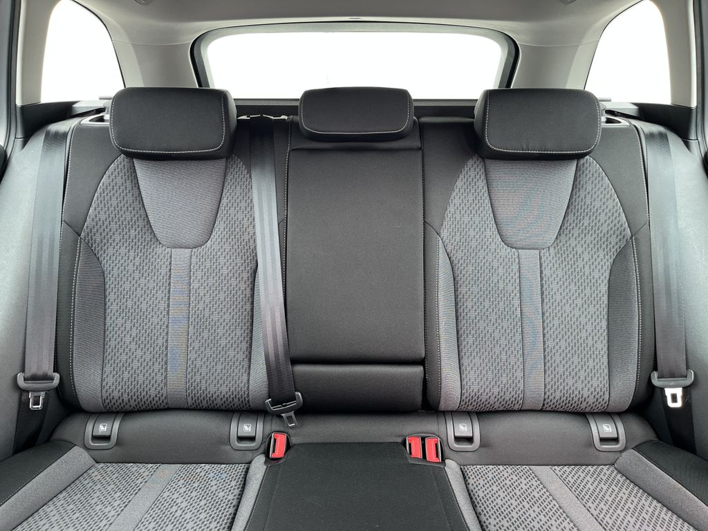 Skoda Octavia Combi 1.5 TSI Blackline 18