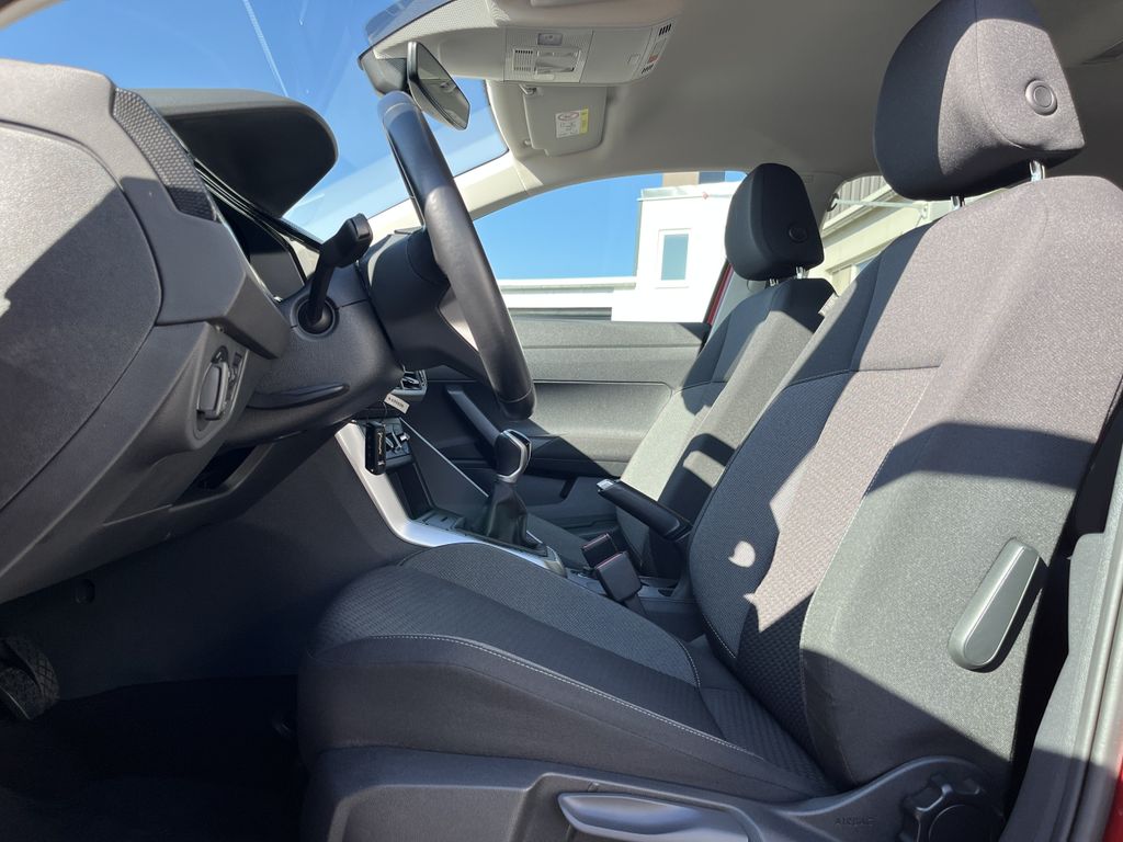 Volkswagen Taigo 1.0 TSI Life 13