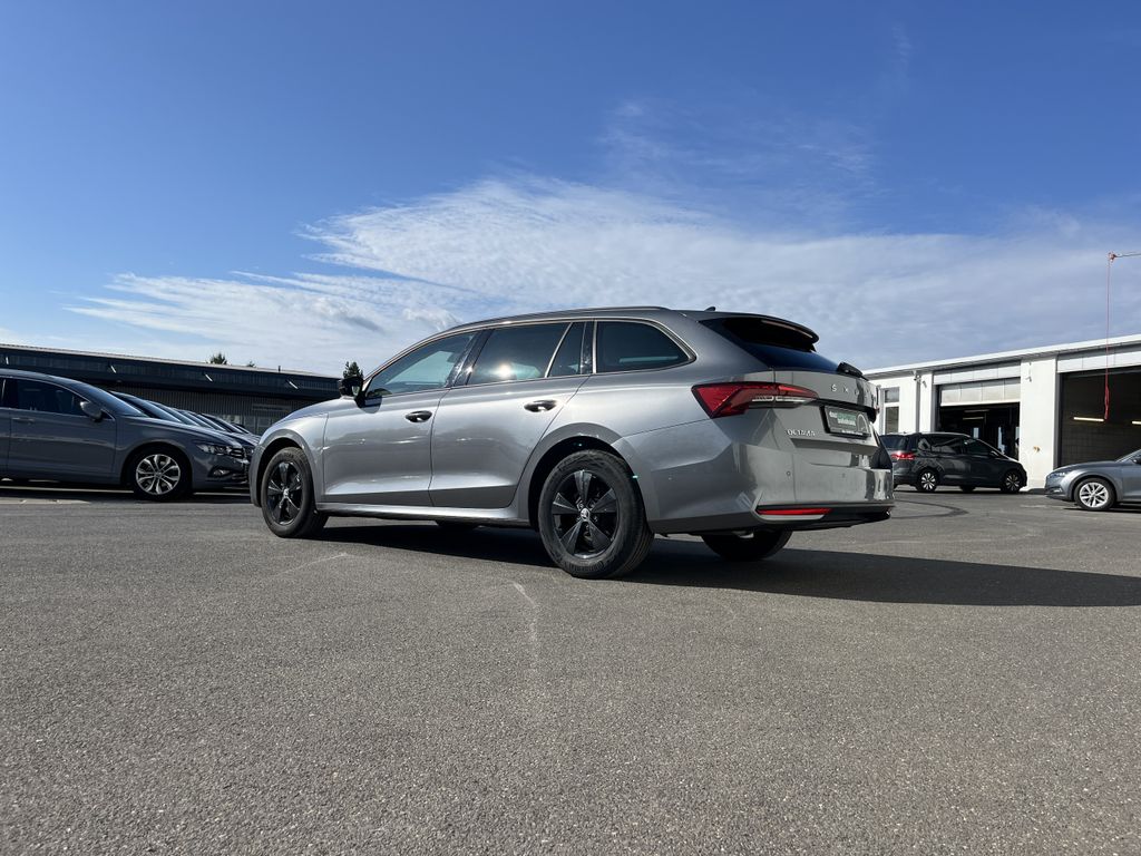 Skoda Octavia Combi 2.0 TDI DSG Ambition 10