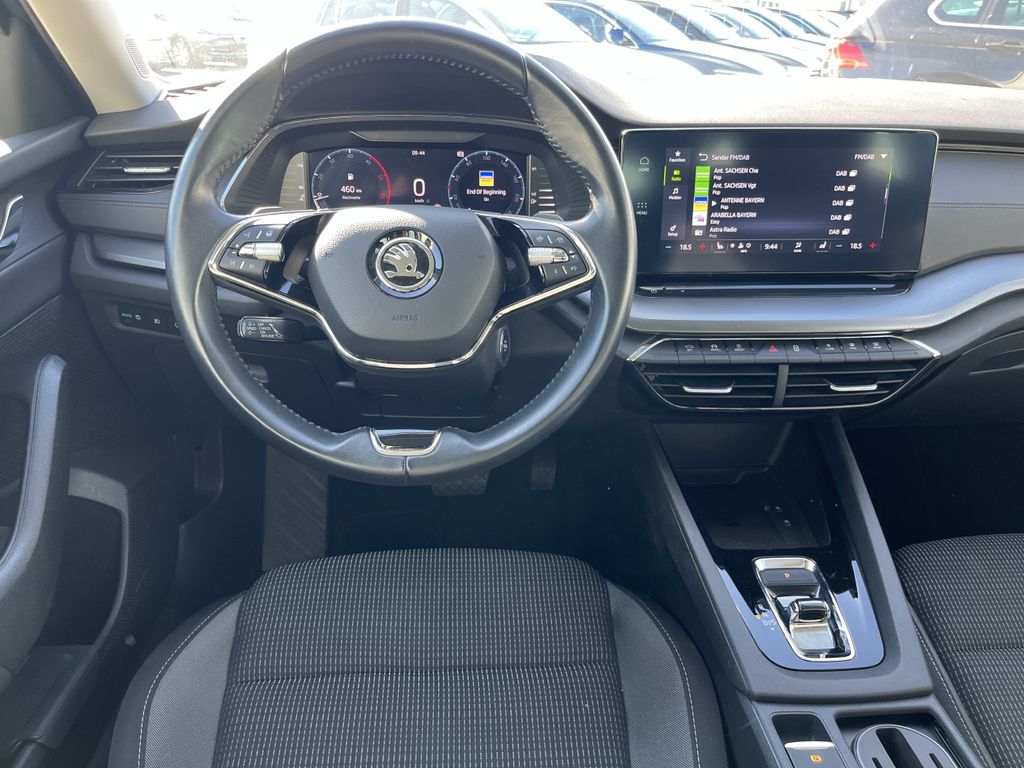 Skoda Octavia Combi 2.0 TDI DSG Ambition 16