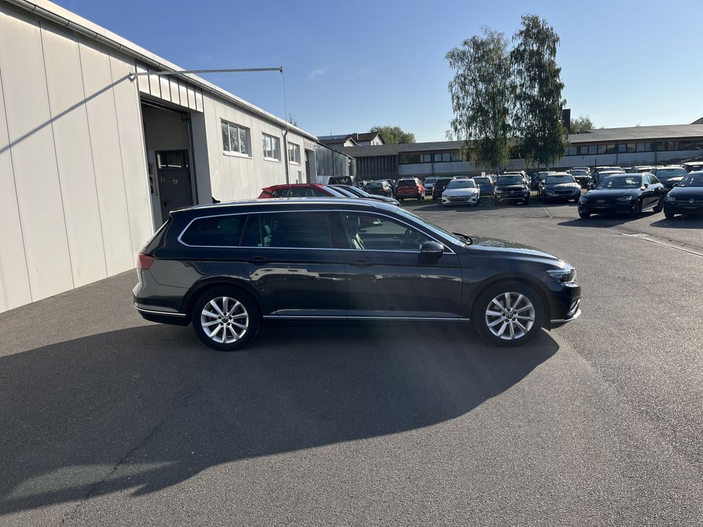 Volkswagen Passat Variant 2.0 TDI DSG Elegance 6