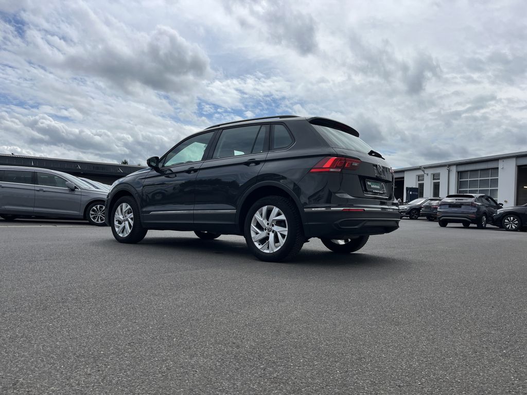 Volkswagen Tiguan 2.0 TDI DSG 4Mo Life 10