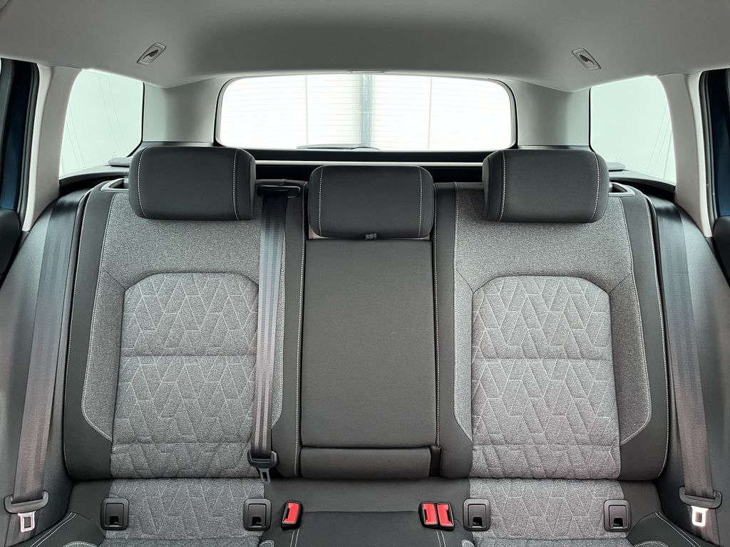 Volkswagen Passat Variant 2.0 TDI DSG Business 18